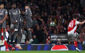 Phân biệt đá phạt trực tiếp và gián tiếp thế nào?