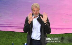 2,5 tỷ bảng của Abramovich giờ ở đâu?