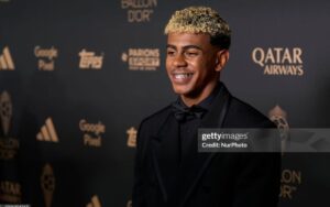 Yamal thành mồi ngon của truyền thông