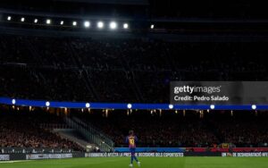 Ngày Camp Nou hồi sinh và Barca tái sinh