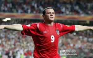 Tuổi 18 dữ dội của Wayne Rooney
