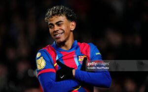 Barca từ chối bán Yamal cho PSG