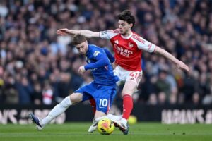Arsenal được đánh giá cao hơn Chelsea